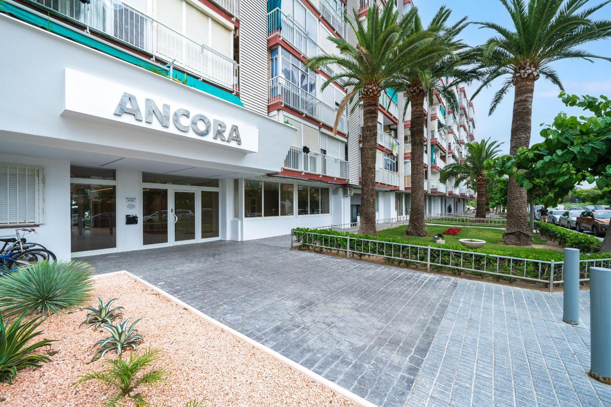 Hauzify I Loft Ancora Apartment La Pineda Exterior photo